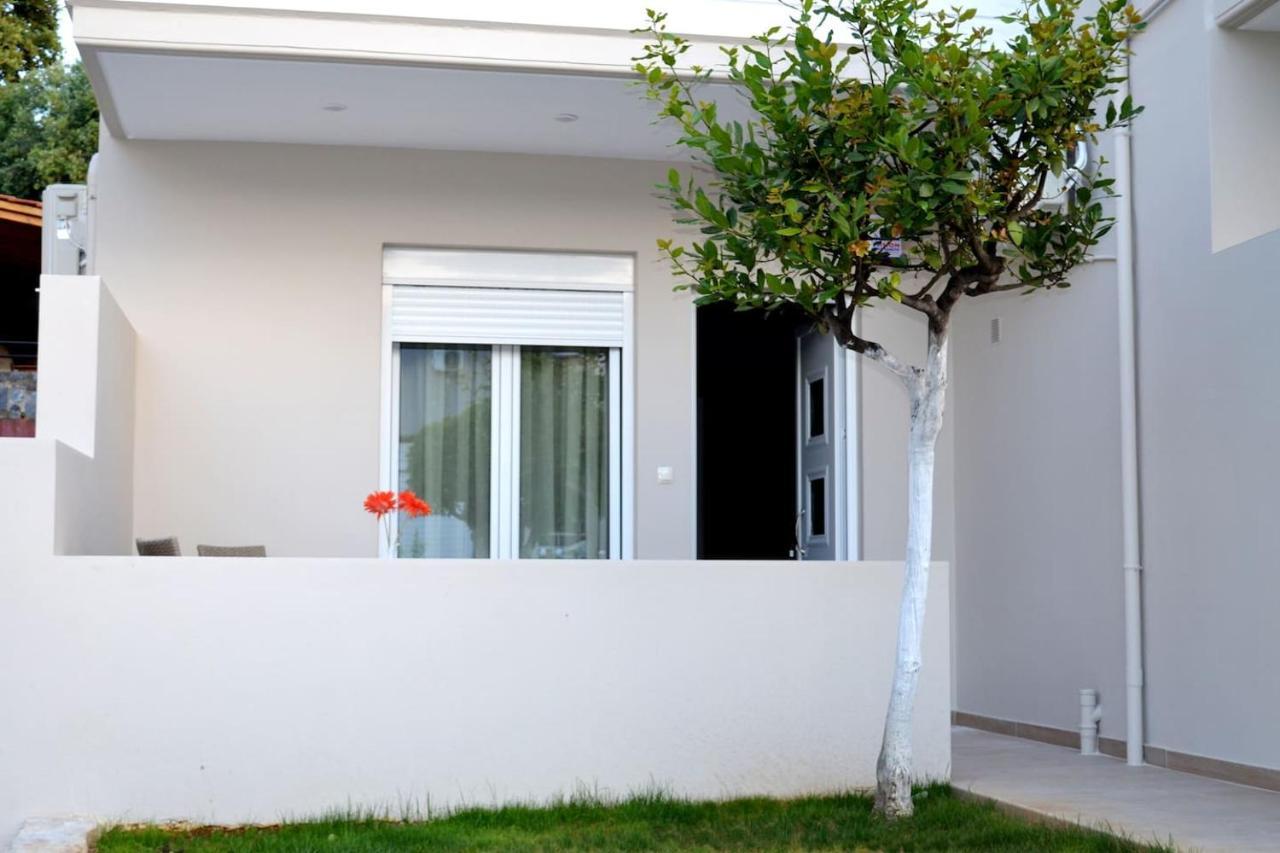 Cosy Apartments Daphne Daratsos Dış mekan fotoğraf