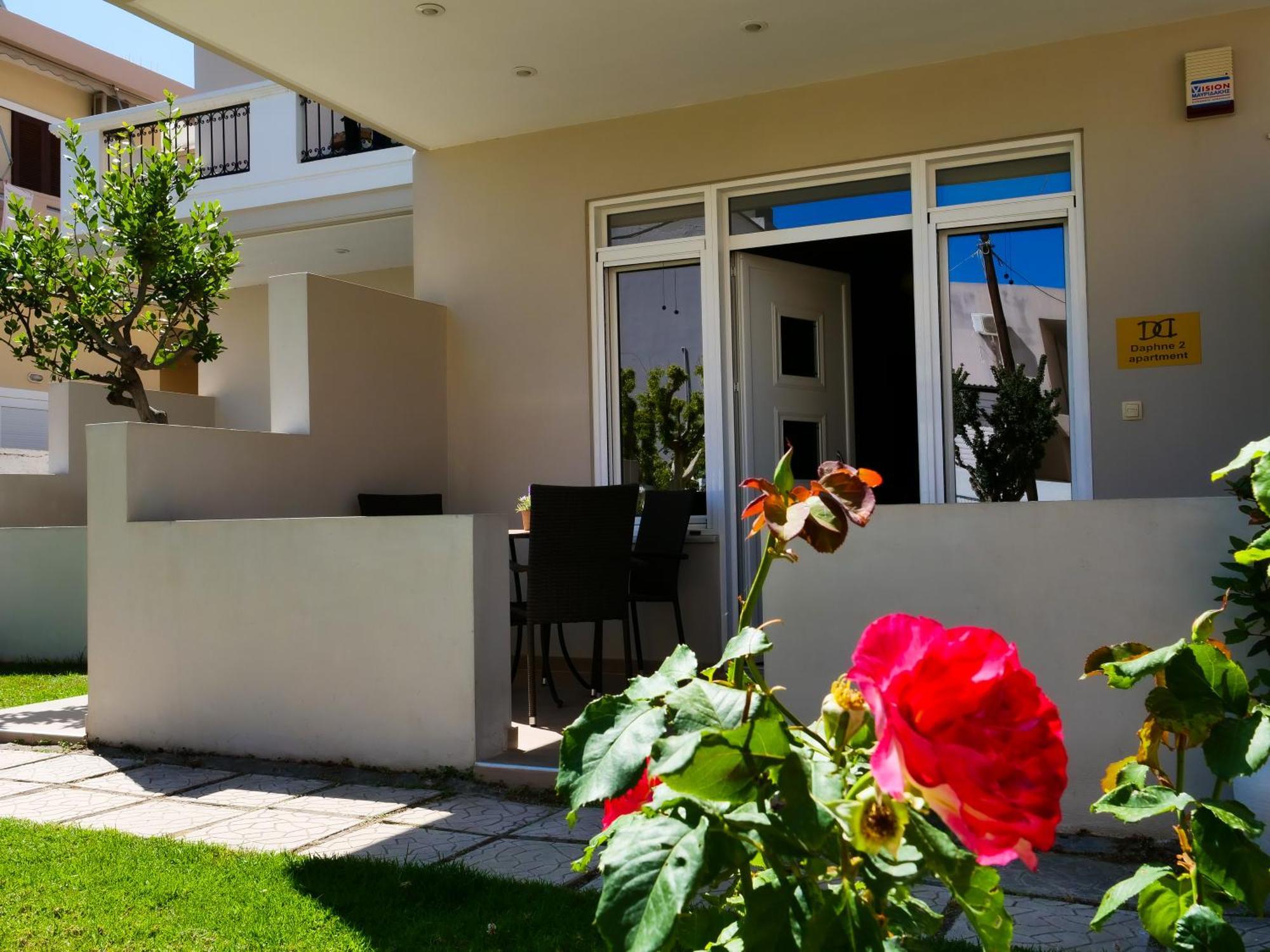 Cosy Apartments Daphne Daratsos Dış mekan fotoğraf